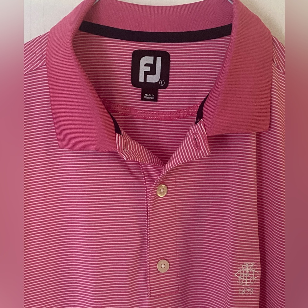 FootJoy Golf Shirt w/ Logo. Pink W/ Pinstripes/ Large